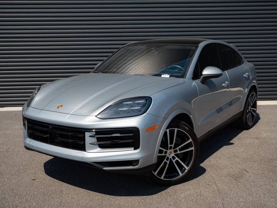 2024 Porsche Cayenne Coup Base