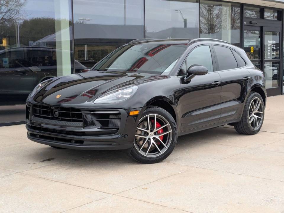 2026 Porsche Macan