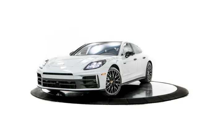 2026 Porsche Panamera 4 E-Hybrid - Photo 6
