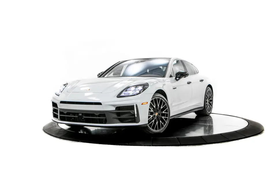 2026 Porsche Panamera 4 E-Hybrid - Photo 7