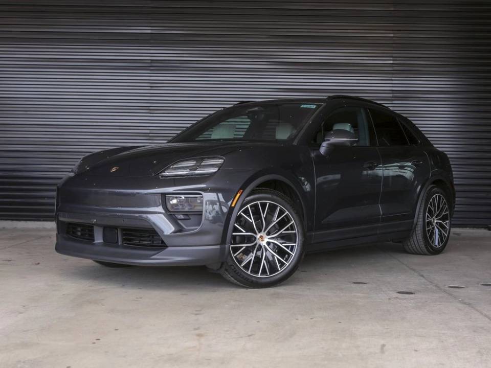 2026 Porsche Macan Electric