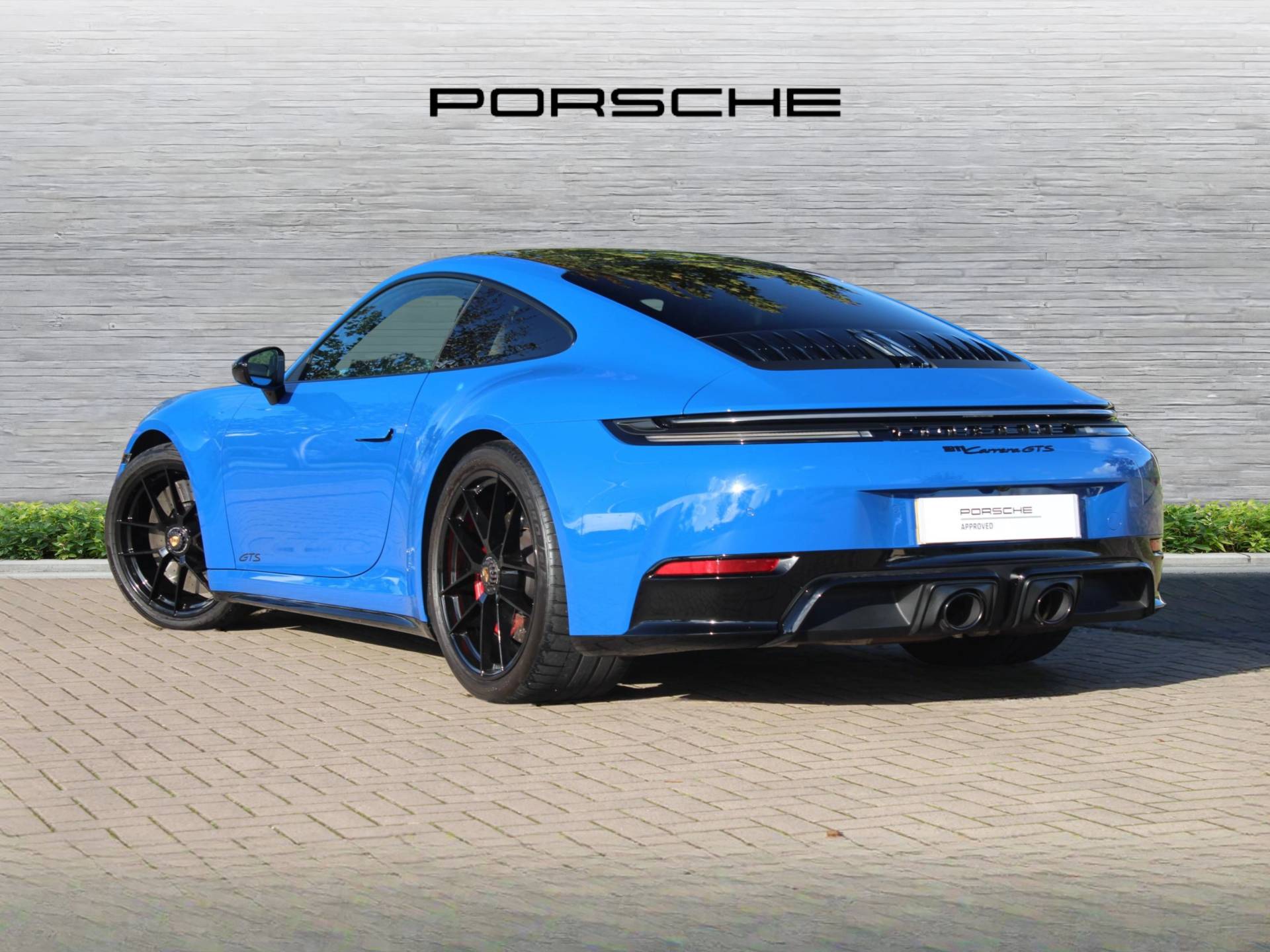 911 Carrera GTS, photo 2 of 48