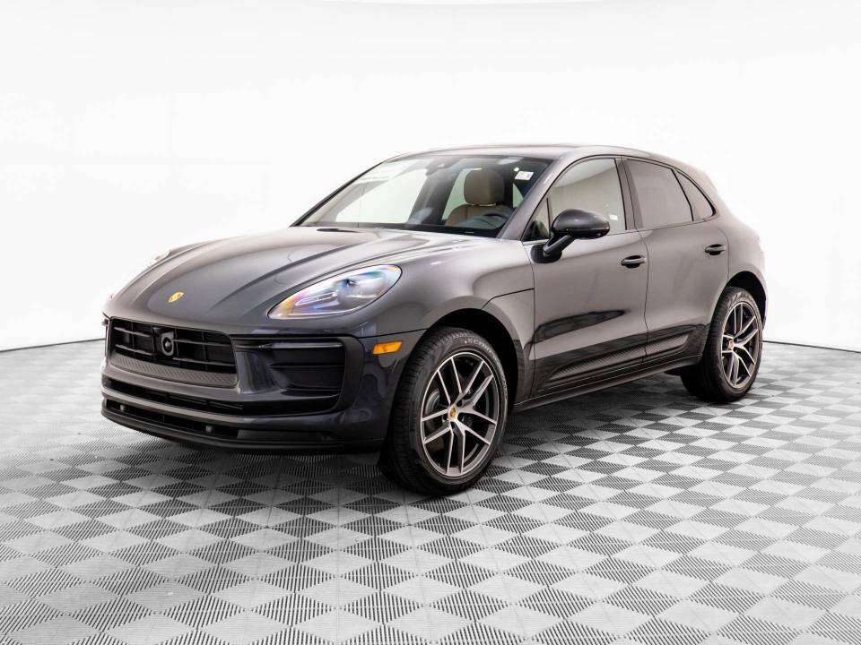 2026 Porsche Macan