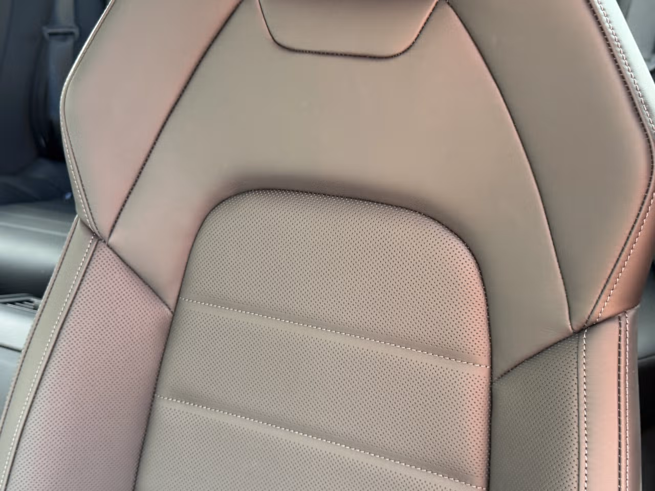 2026 Porsche Panamera Base - Photo 36