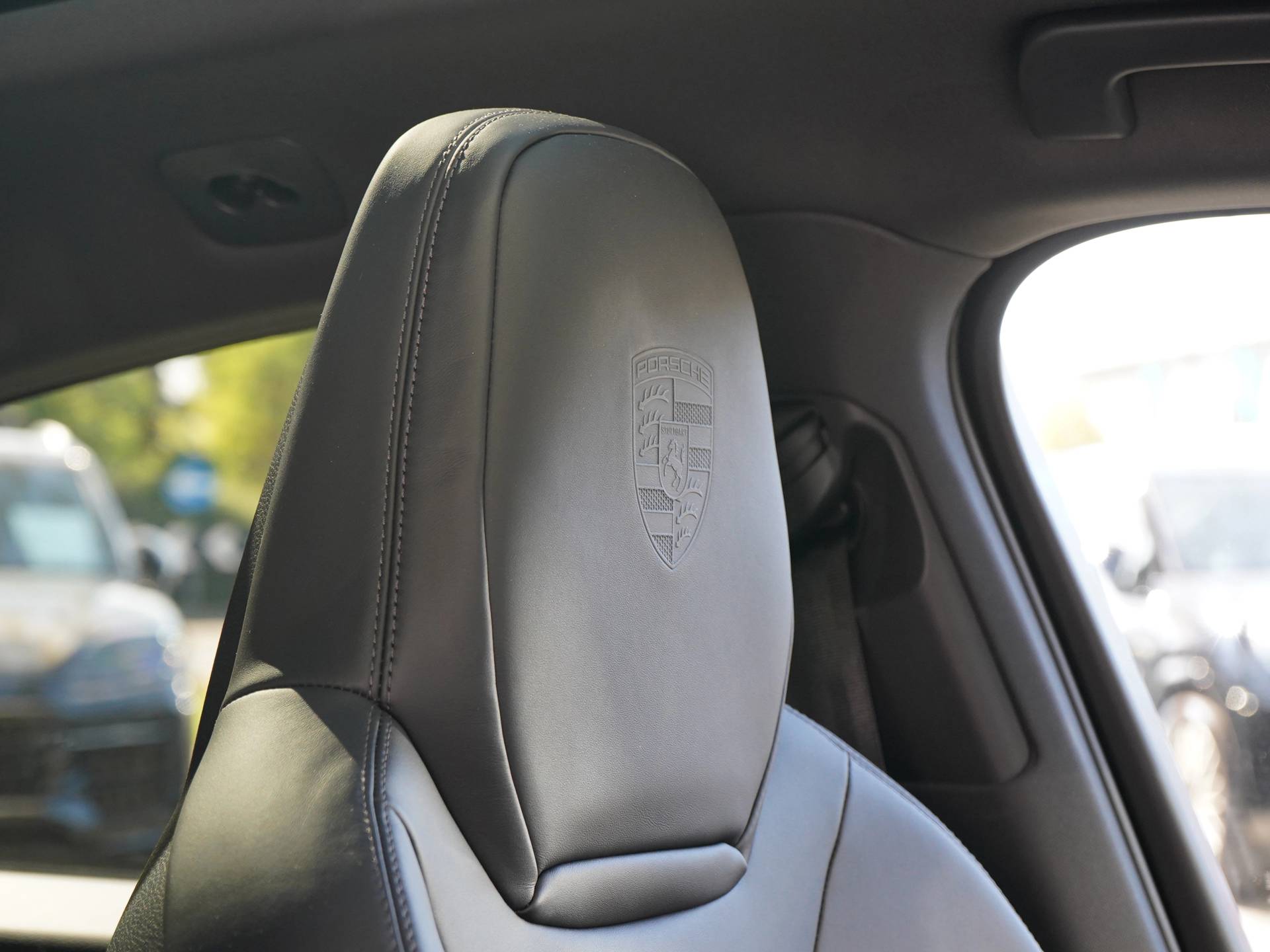 Cayenne E-Hybrid Coupé, photo 35 of 35