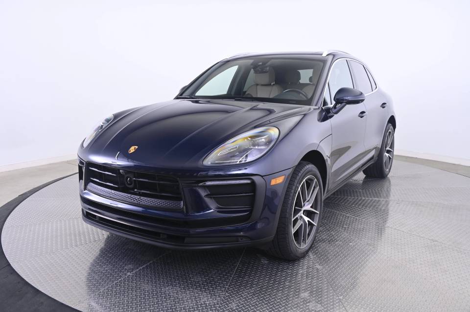 2023 Porsche Macan