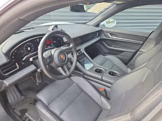 2025 Porsche Taycan S - Photo 25