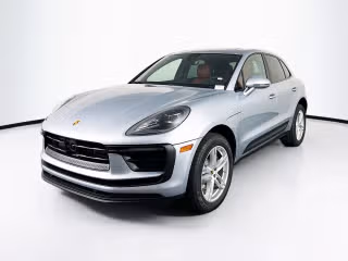 2026 Porsche Macan's photo