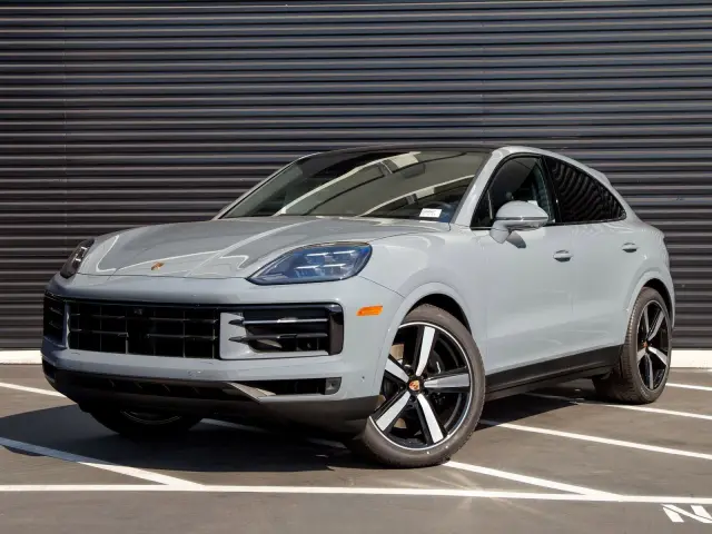 2026 Porsche Cayenne Coup S - Photo 6