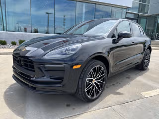 2025 Porsche Macan -'s photo