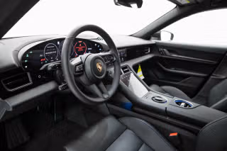 2026 Porsche Taycan S - Photo 25