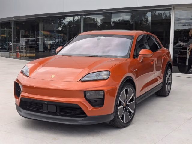 Used 2024 Porsche Macan Base with VIN WP1AA2XA0RL002785 for sale in Orlando, FL