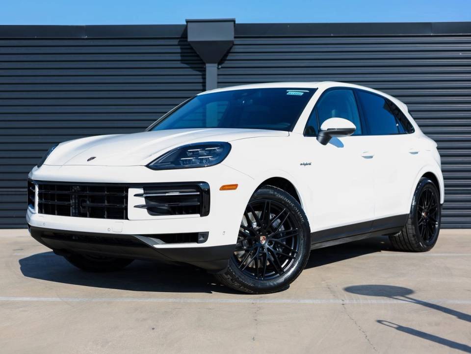 2025 Porsche Cayenne E-Hybrid