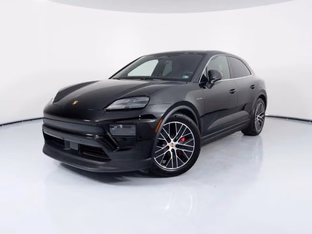 Used 2025 Porsche Macan S with VIN WP1AB2XA5SL151759 for sale in Newtown Square, PA