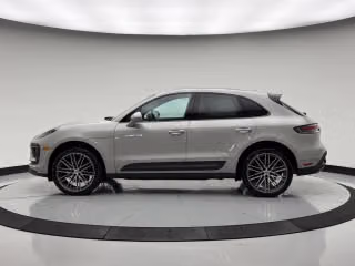 2026 Porsche Macan Base - Photo 9