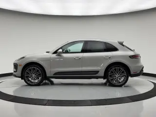2026 Porsche Macan Base - Photo 13