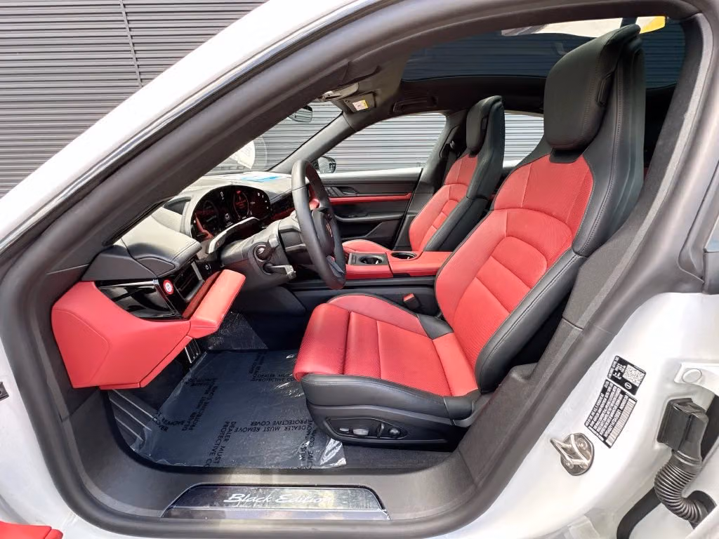 2026 Porsche Taycan S - Photo 36