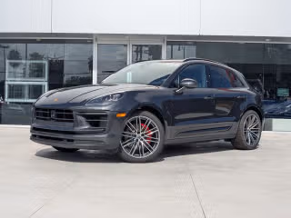 2025 Porsche Macan
