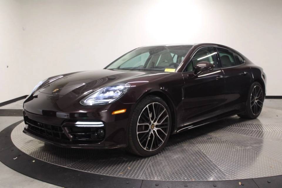 2022 Porsche Panamera Base