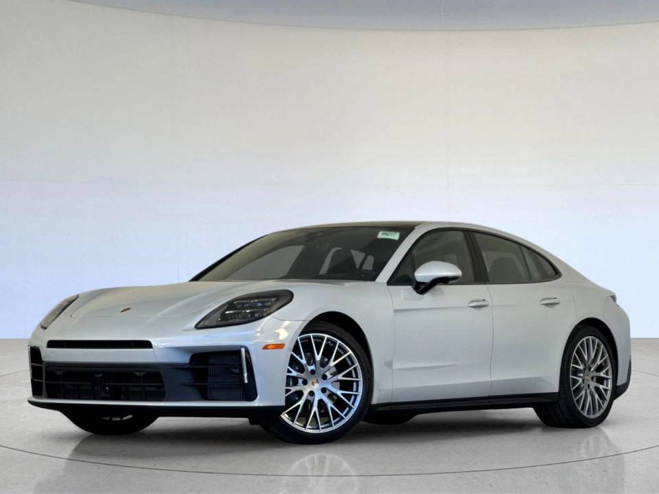 2026 Porsche Panamera