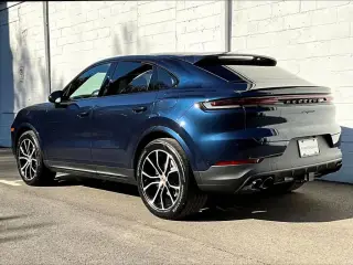 2026 Porsche Cayenne Coup E-Hybrid - Photo 21