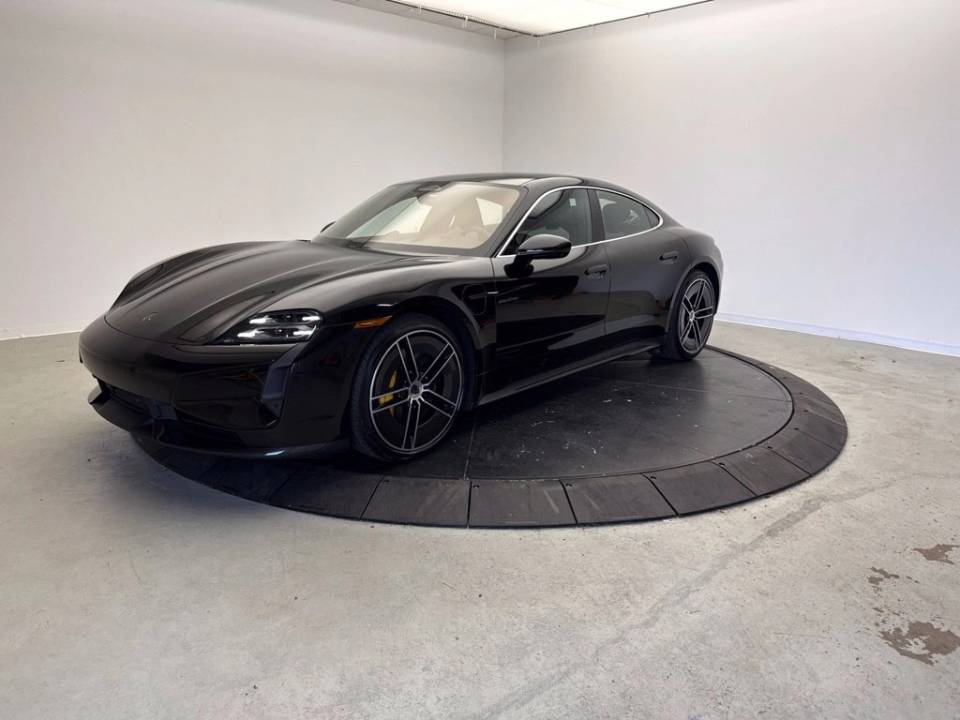 2026 Porsche Taycan