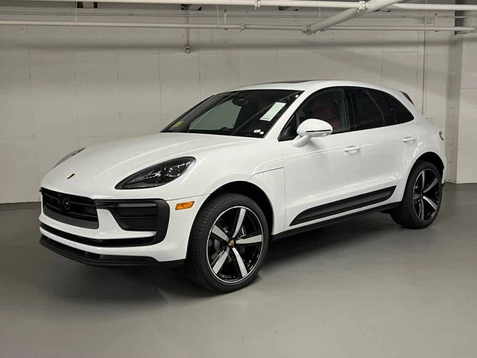 2026 Porsche Macan
