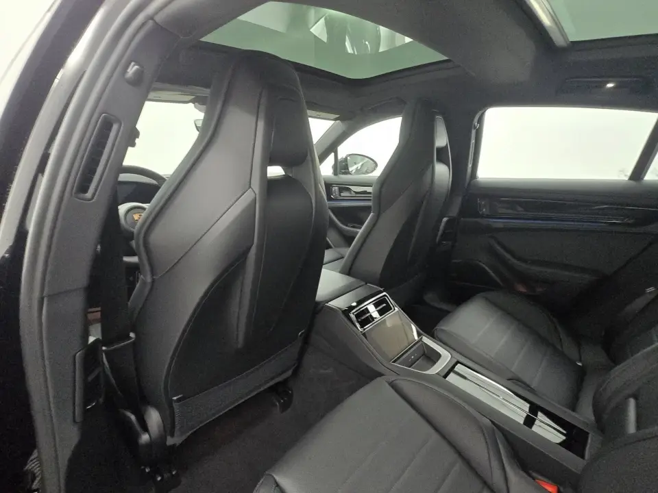 2026 Porsche Panamera Base - Photo 31
