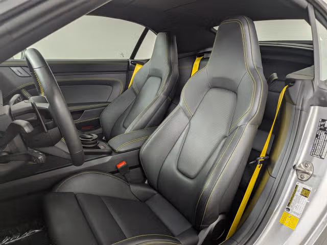 2026 Porsche 911 GTS - Photo 34