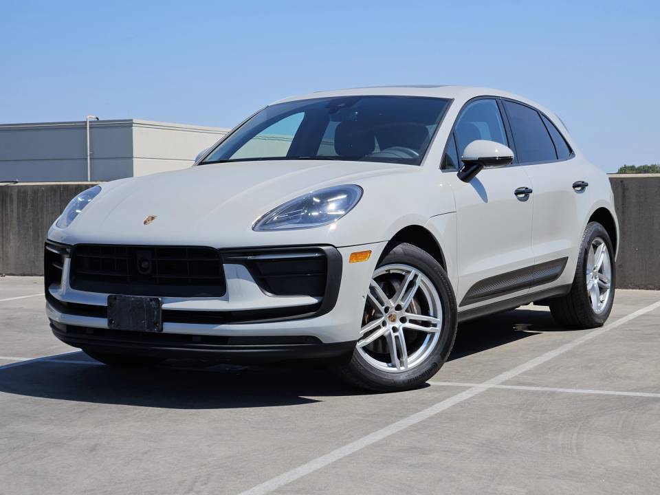 2023 Porsche Macan