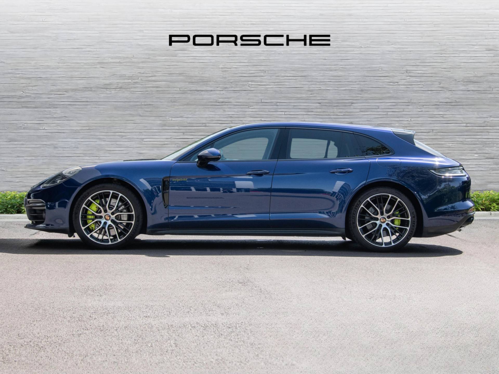 Panamera 4S E-Hybrid Sport Turismo, photo 2 of 67