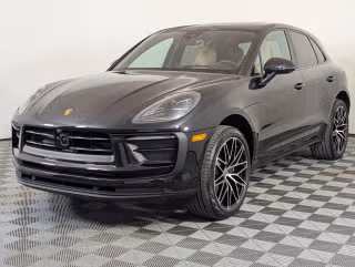 2026 Porsche Macan's photo