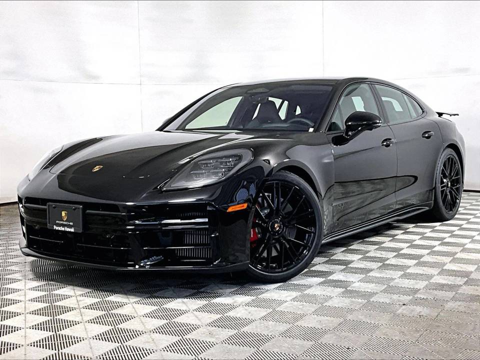 2026 Porsche Panamera