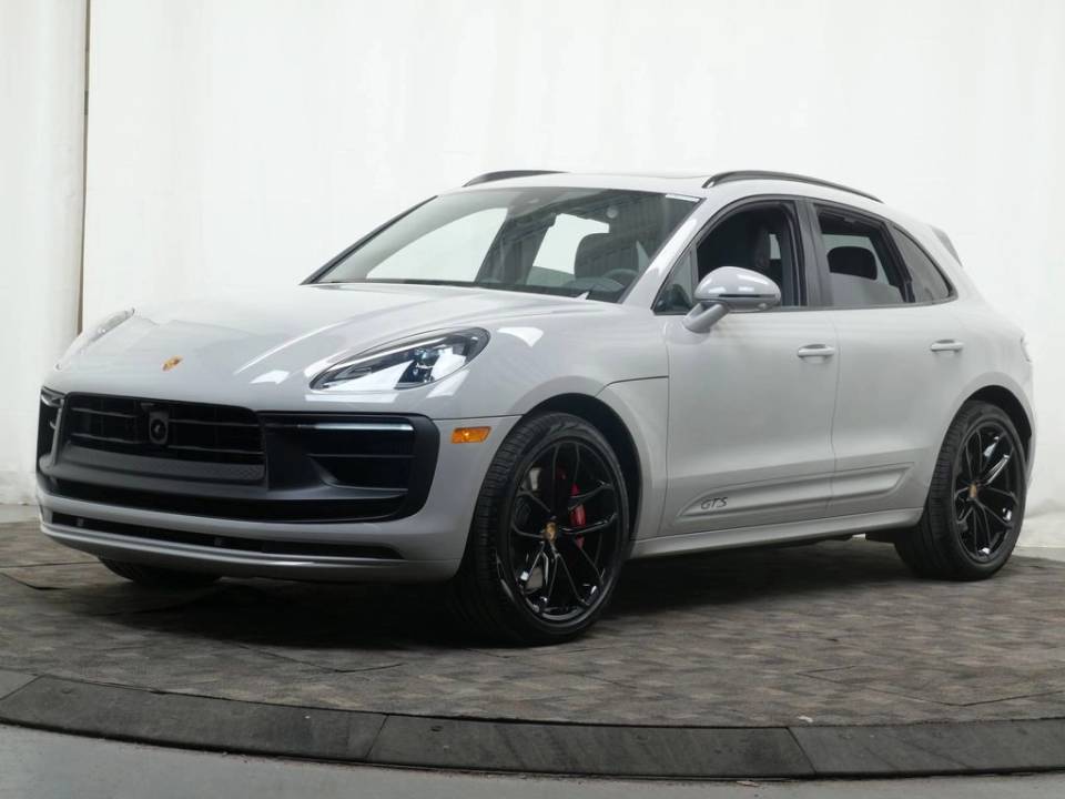 2026 Porsche Macan GTS