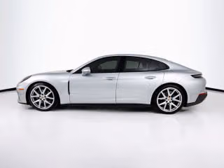 2026 Porsche Panamera Base - Photo 9