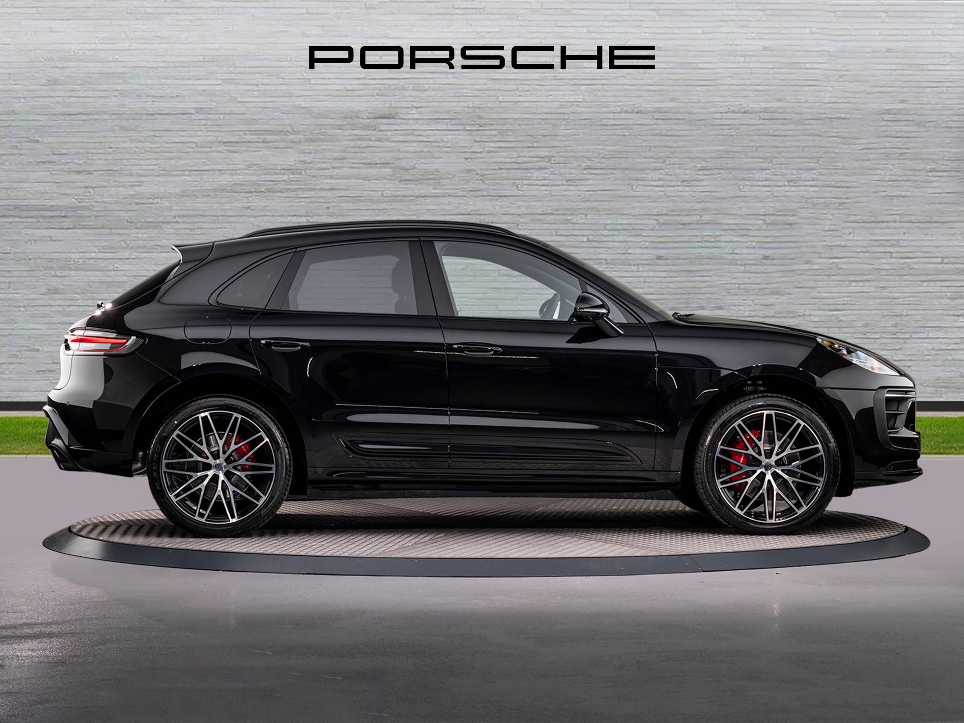 Macan S, photo 2 of 52