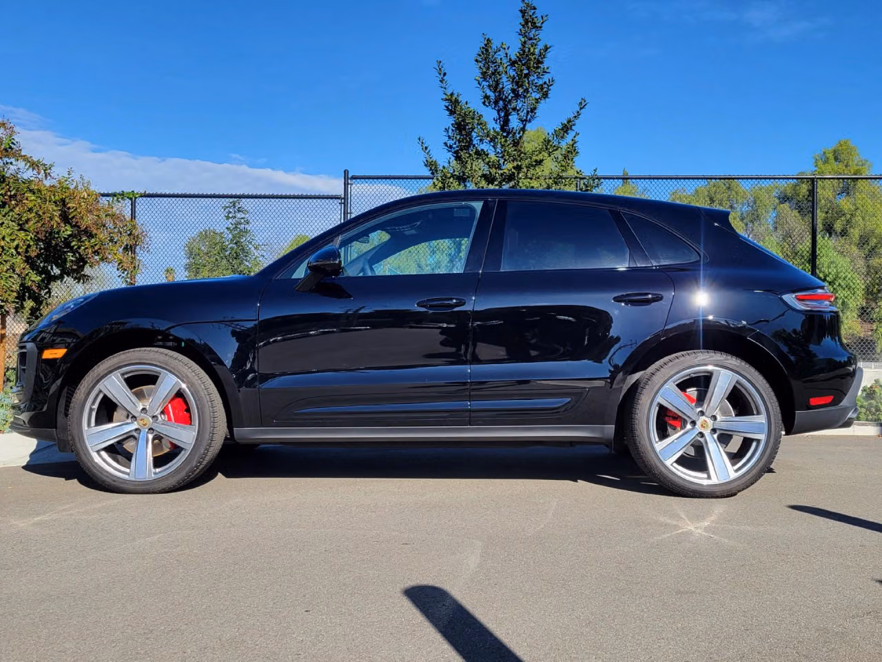 2025 Porsche Macan S - Photo 12