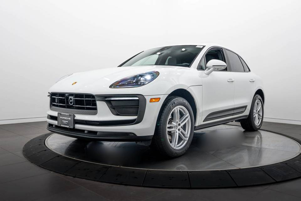 2026 Porsche Macan