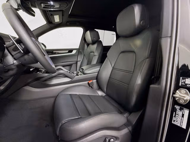 2026 Porsche Cayenne E-Hybrid - Photo 34