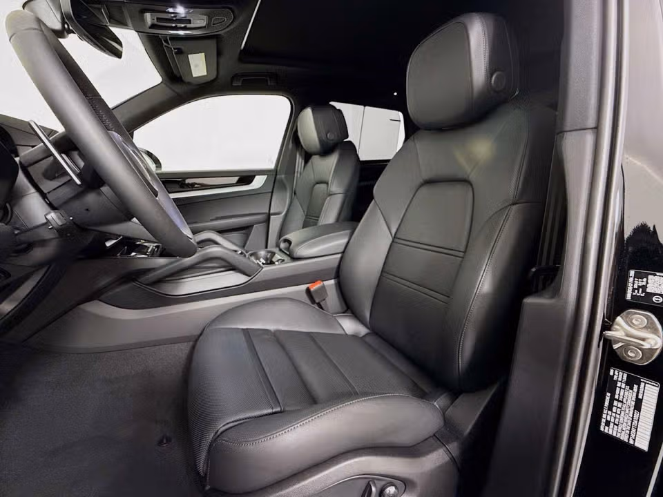 2026 Porsche Cayenne E-Hybrid - Photo 35