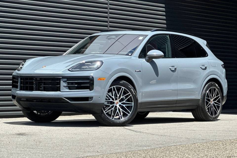 2026 Porsche Cayenne