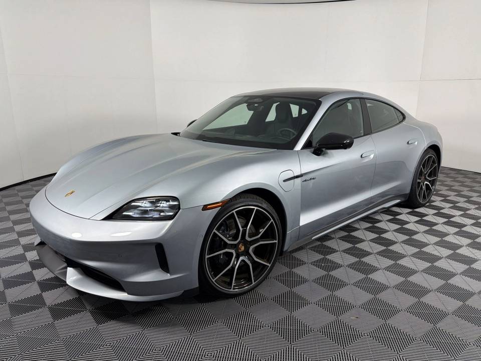 2026 Porsche Taycan