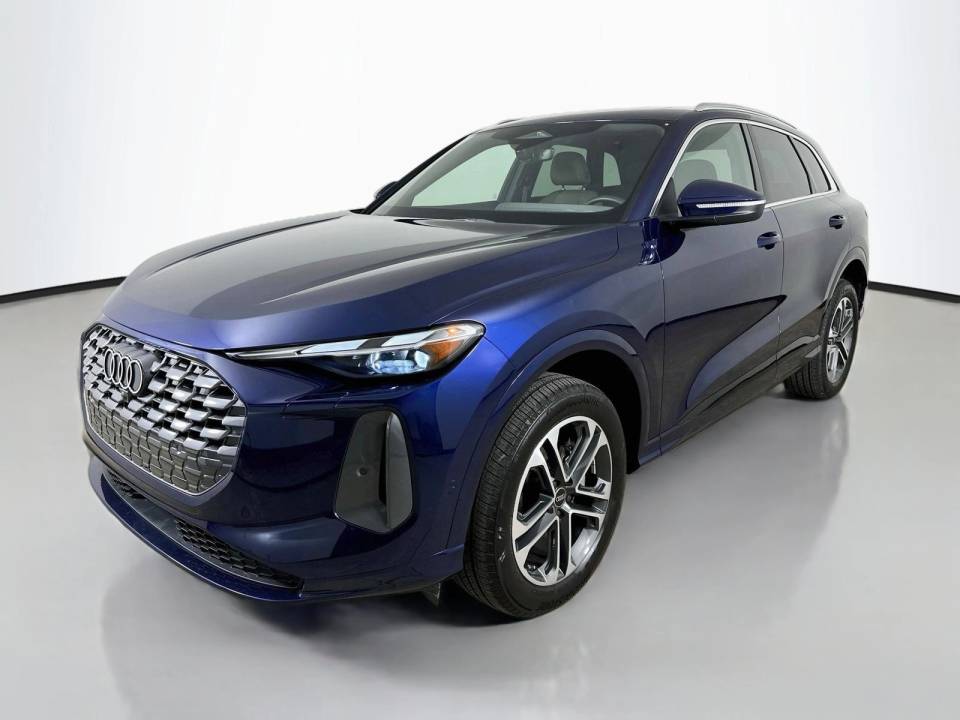 2025 Audi Q5 Premium