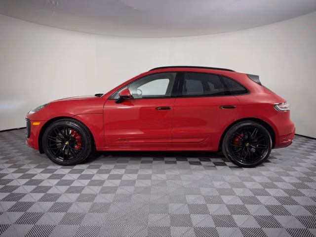 2026 Porsche Macan GTS - Photo 10