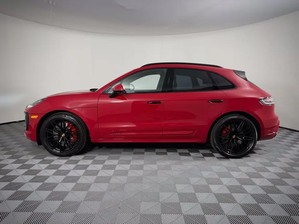 2026 Porsche Macan GTS - Photo 15
