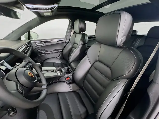 2026 Porsche Macan Base - Photo 38