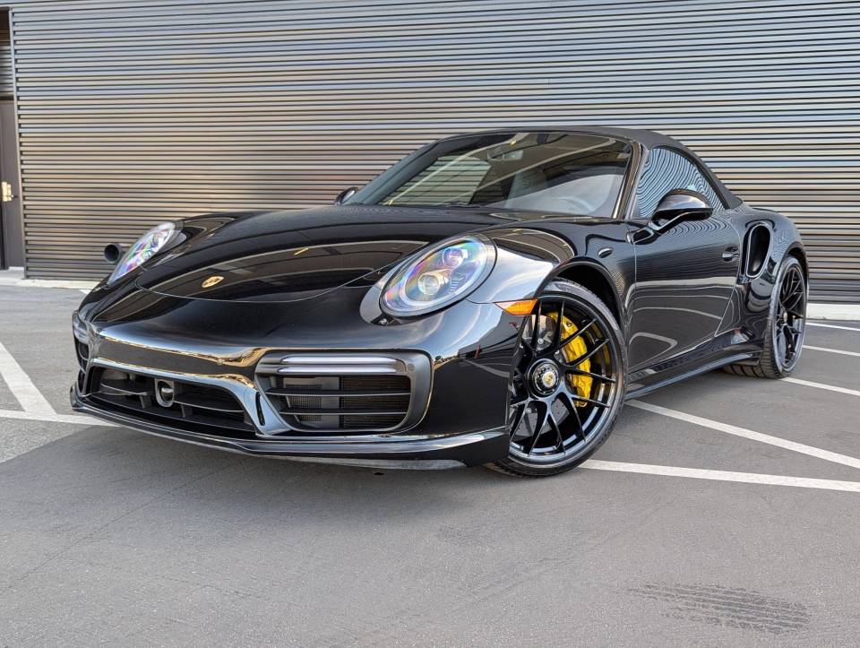 2017 Porsche 911 Turbo S