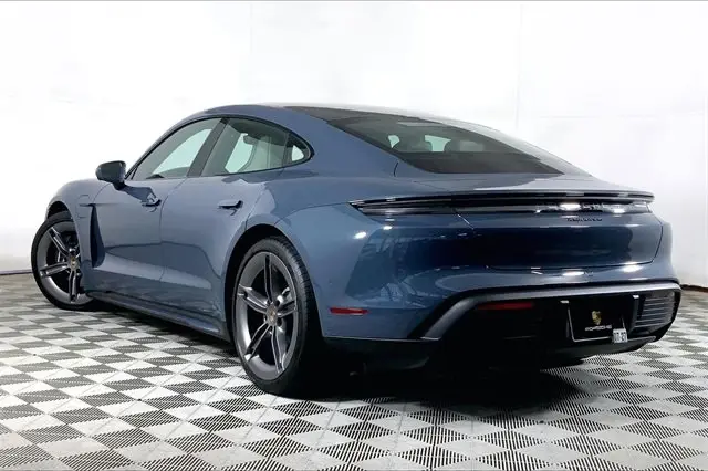 2025 Porsche Taycan Base - Photo 22