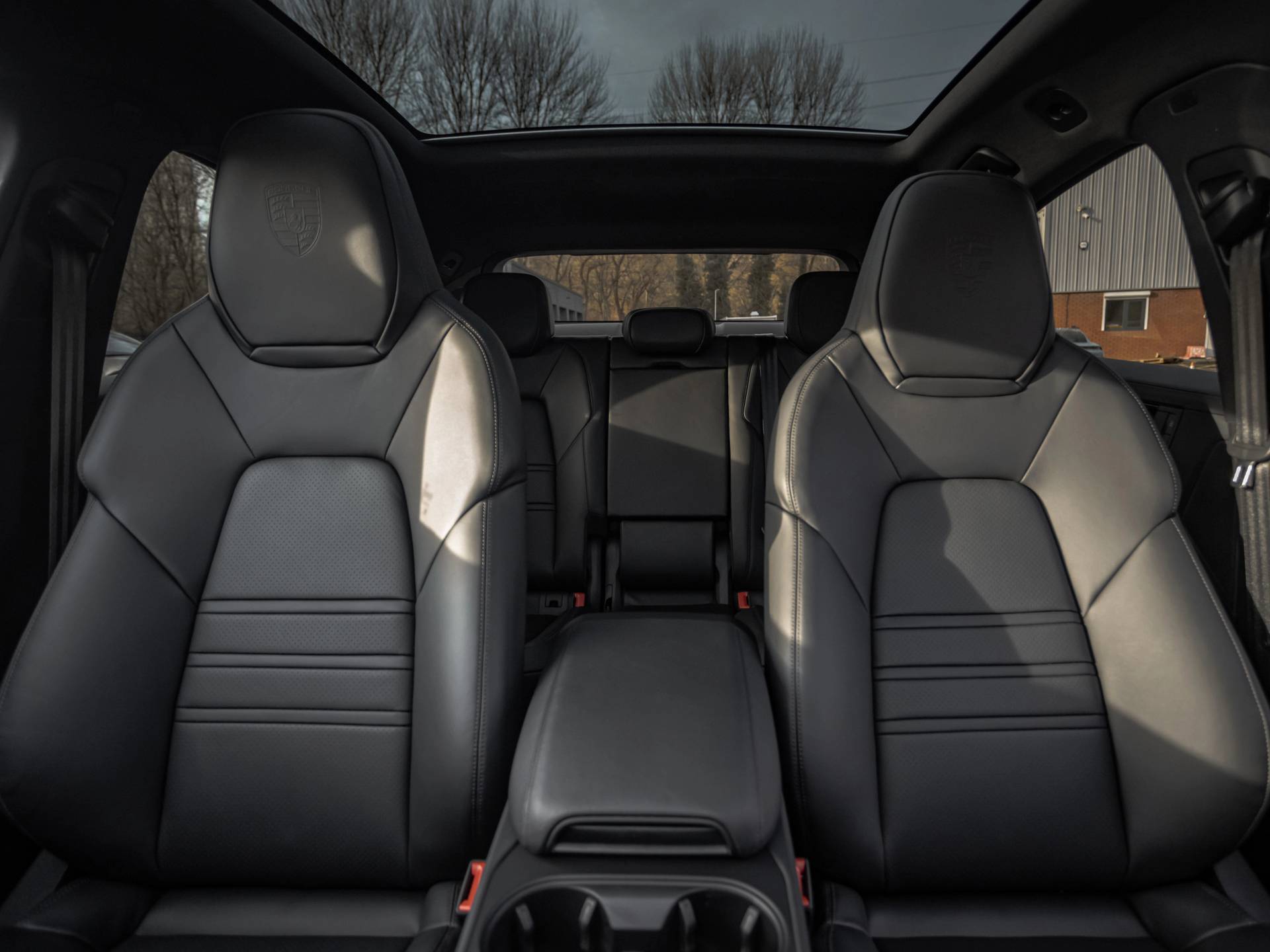 Cayenne E-Hybrid Coupé, photo 47 of 47