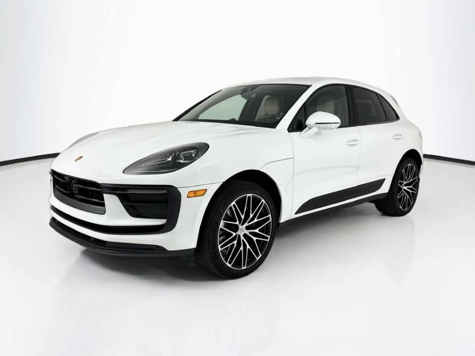 2026 Porsche Macan